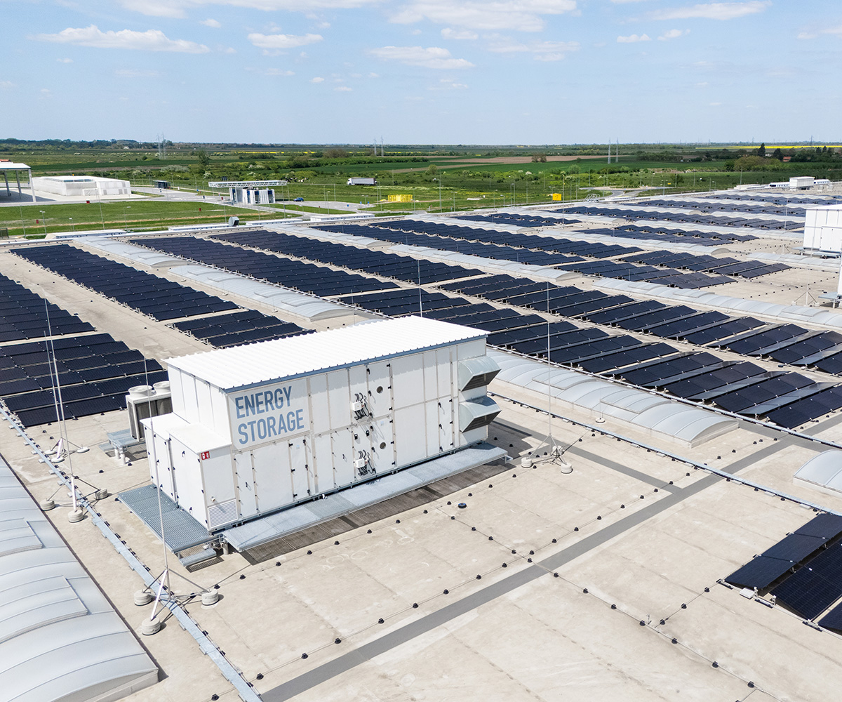 Ortus Solar Roof mounted Battery Storage